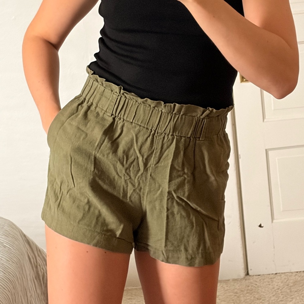 Army green paper bag shorts